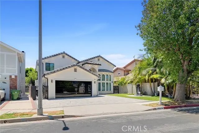 18016 Raymer Street, Northridge, CA 91325 - #2