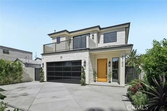 6742 Nagle Avenue, Van Nuys, CA 91401 - #2