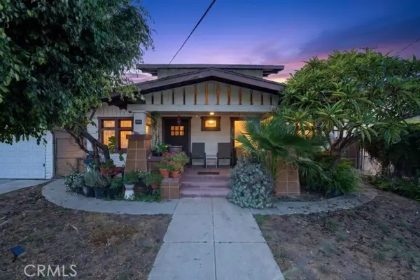 523 Lake Street, Los Angeles, CA 90026