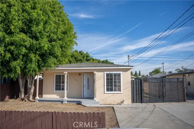 2143 Arlington, Long Beach, CA 90810 - #1