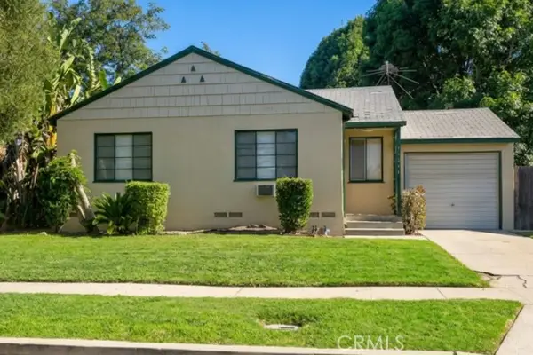 17634 Bromley Street, Encino, CA 91316