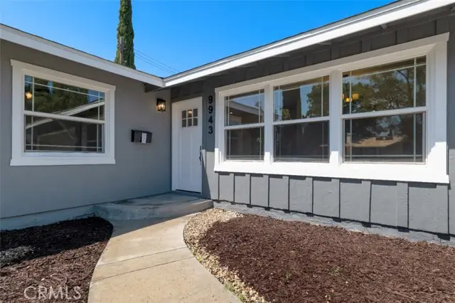 9943 Fullbright Avenue, Chatsworth, CA 91311 - #3
