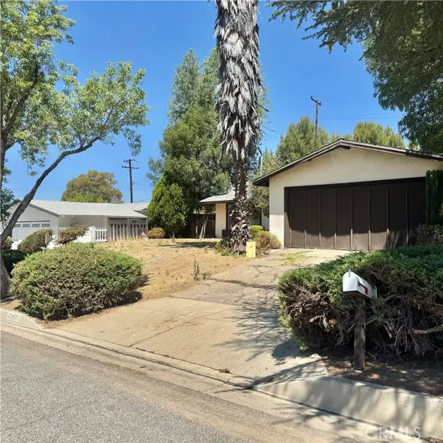 22465 Los Rogues, Saugus, CA 91350 - #2