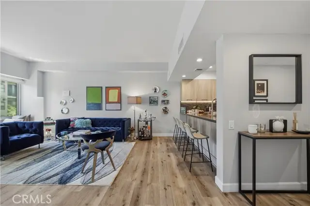 7135 Hollywood Boulevard  #405, Los Angeles, CA 90046 - #1