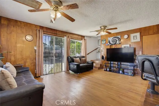 234 111th Street, Los Angeles, CA 90061 - #3