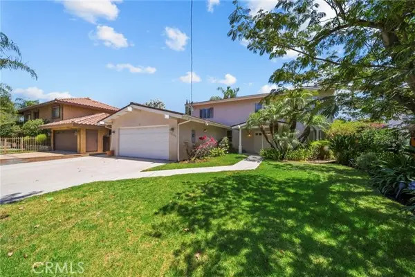 10106 Petit, North Hills, CA 91343