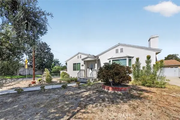 6101 Denny Avenue, North Hollywood, CA 91606