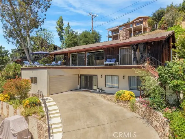 2232 East Lakeshore Drive, Agoura Hills, CA 91301 - #2