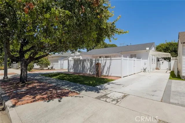 18813 Cantlay St, Reseda, CA 91335 - #2
