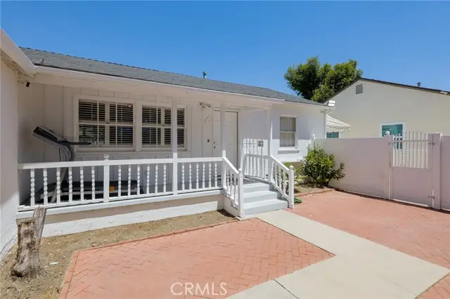 18813 Cantlay St, Reseda, CA 91335 - #3
