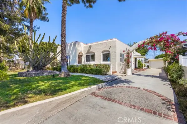 11441 Kittridge Street, North Hollywood, CA 91606
