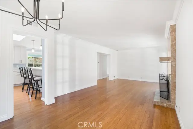 20271 Mobile, Winnetka, CA 91306 - #3
