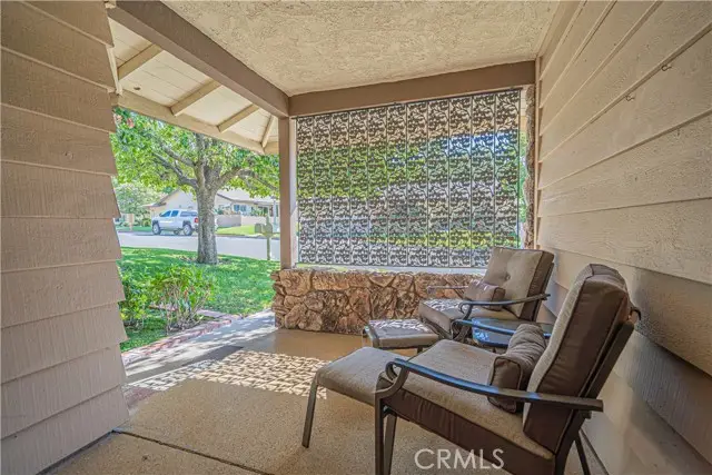 19545 Brendle, Newhall, CA 91321 - #2