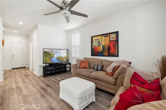 14609 Del Playa, Panorama City, CA 91402 - #3