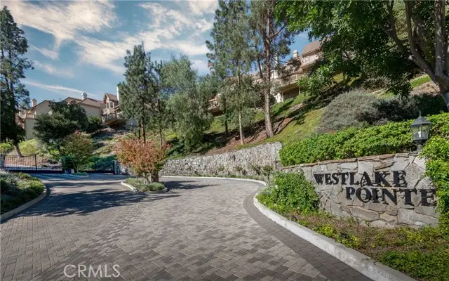 3317 View Pointe Drive, Westlake Village, CA 91361 - #2