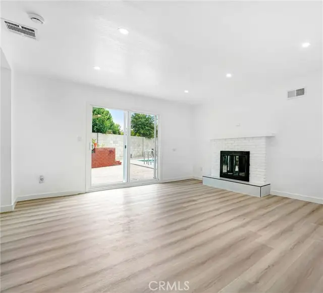 13260 Winfield, Panorama City, CA 91402 - #2