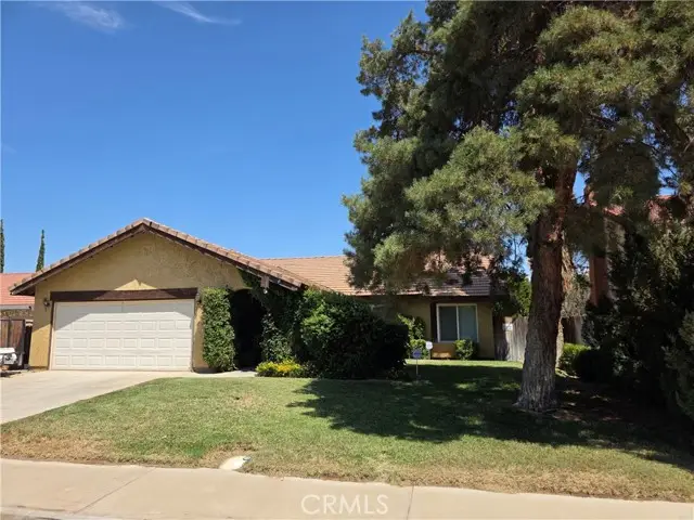 527 Curve, Lancaster, CA 93535 - #1