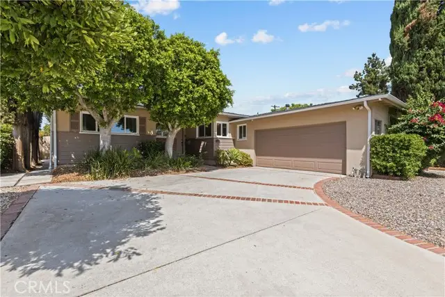 6319 Aura Avenue, Tarzana, CA 91335 - #1