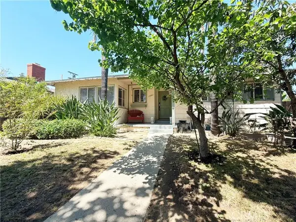 17101 Gault Street, Van Nuys, CA 91406