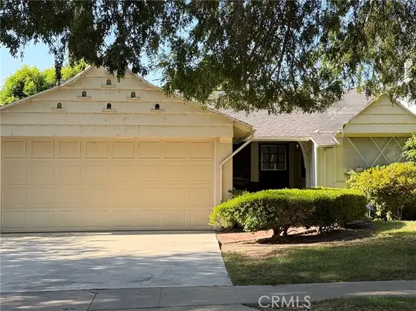 15516 Huston Street, Encino, CA 91436