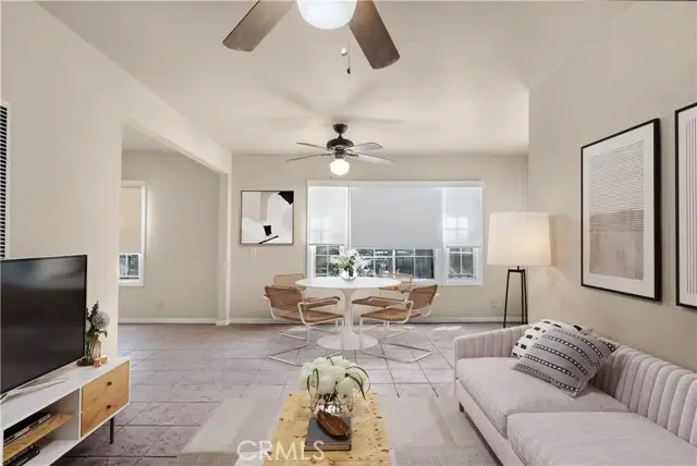 7319 Normandie, Los Angeles, CA 90044 - #3