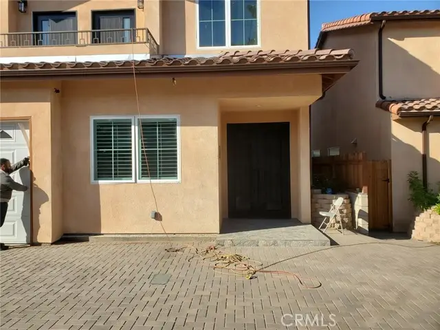 20819 Seasons Lane, Winnetka, CA 91306 - #2