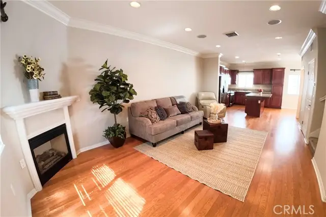 9301 Shirley Avenue  #16, Northridge, CA 91324 - #3