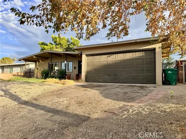 734 Woodgate, Lancaster, CA 93534 - #2