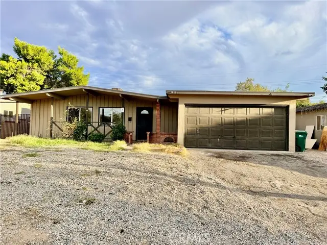 734 Woodgate, Lancaster, CA 93534 - #3