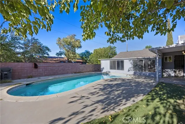 1058 E Avenue R2, Palmdale, CA 93550 - #2