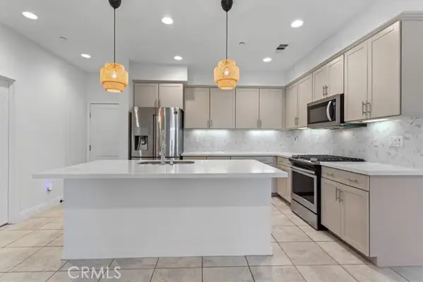 1821 Poppy, Simi Valley, CA 93065