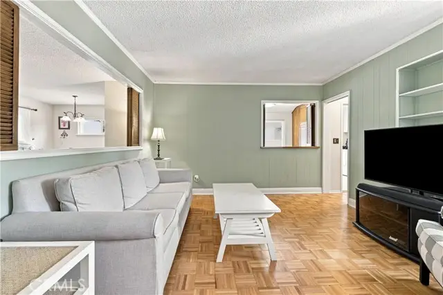 10555 Monogram Avenue, Granada Hills, CA 91344 - #2