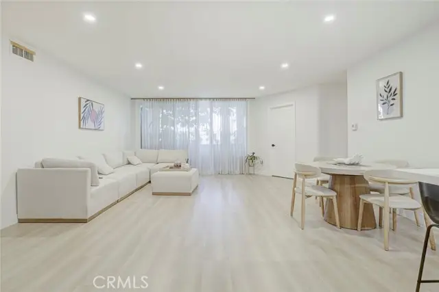 5411 Tyrone Avenue  #203, Sherman Oaks, CA 91401 - #1