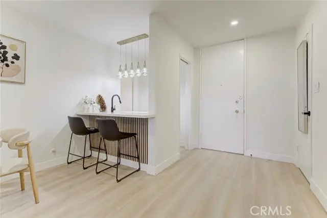 5411 Tyrone Avenue  #203, Sherman Oaks, CA 91401 - #2