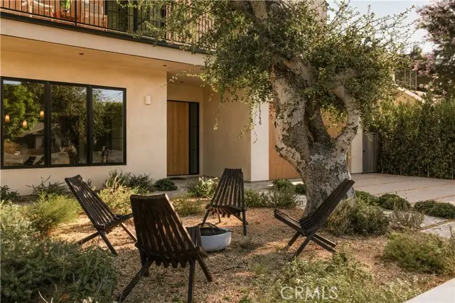 11746 La Maida Street, Valley Village, CA 91607 - #2