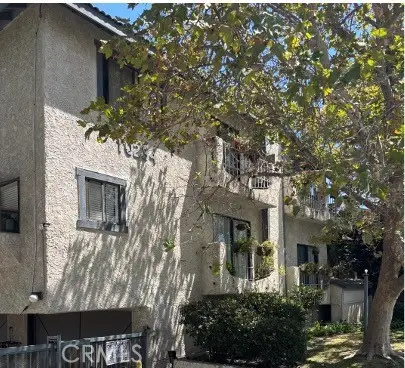 10234 Variel  #5, Chatsworth, CA 91311