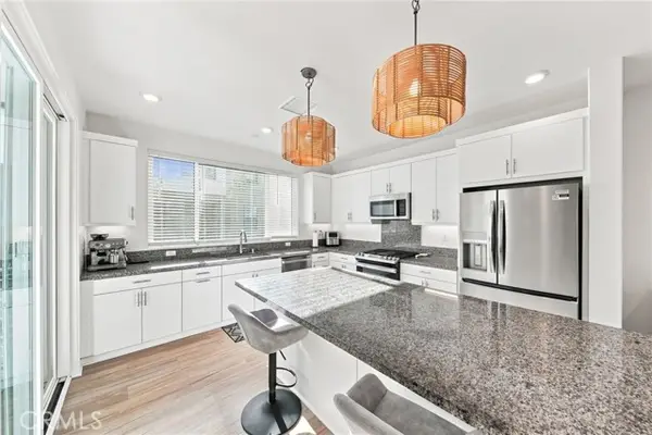 27035 Tanager, Valencia, CA 91381