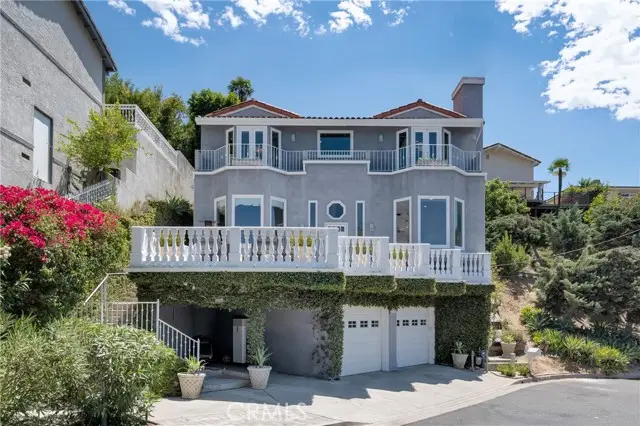 21041 Bandera Street, Woodland Hills, CA 91364 - #1