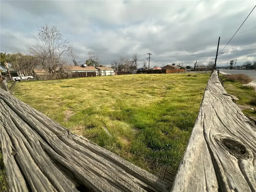 1200 Wilkins, Bakersfield, CA 93307 - #2