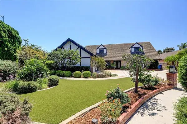 17002 Dearborn, Northridge, CA 91325
