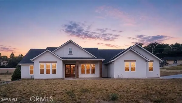 24401 Oaktree Court, Tehachapi, CA 93561