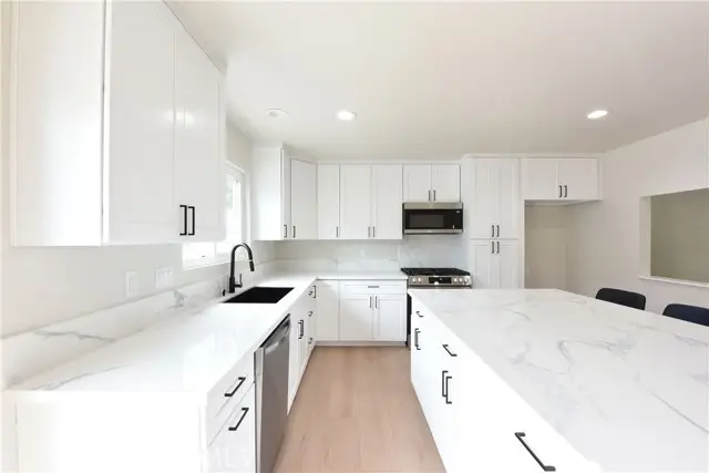 727 Brossard, Thousand Oaks, CA 91360 - #2
