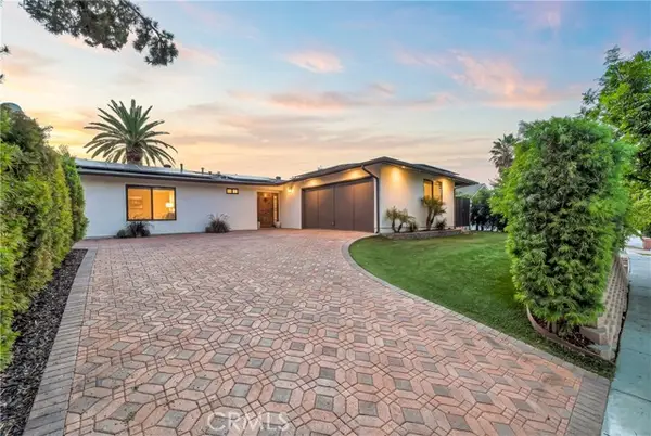 5420 Parkmor, Calabasas, CA 91302