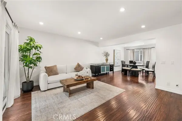 18333 Hatteras  #6, Tarzana, CA 91356