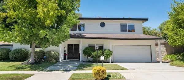 22445 Dardenne, Calabasas, CA 91302
