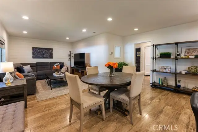 5802 Tobias, Sherman Oaks, CA 91411 - #2
