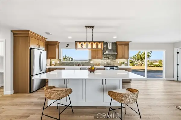 35815 42nd, Palmdale, CA 93552