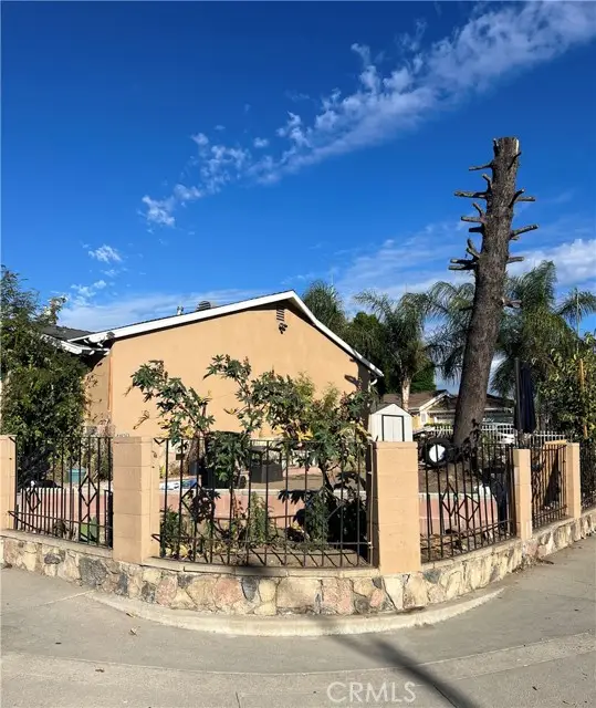 11826 Fellows, San Fernando, CA 91340 - #2