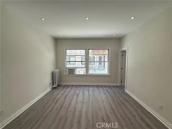 2121 James M Wood  #110, Los Angeles, CA 90006