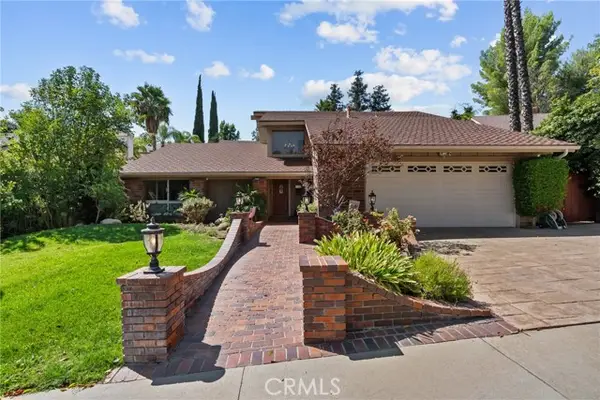 25451 Via Escovar, Valencia, CA 91355